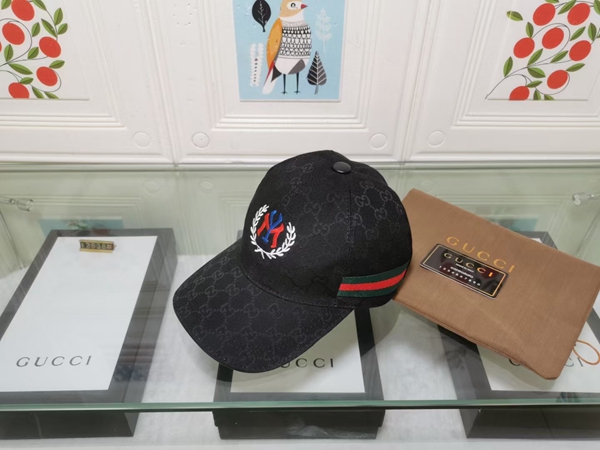 ブランド帽子正面デザイン